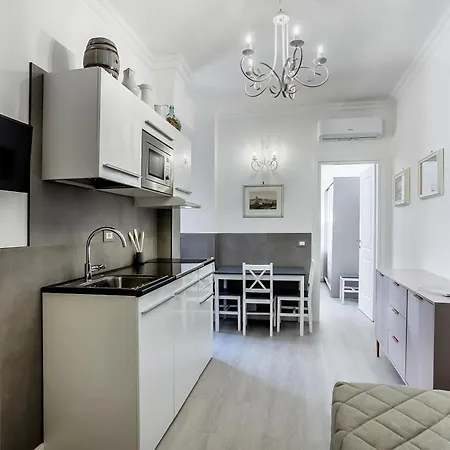George's Vatican Appartement